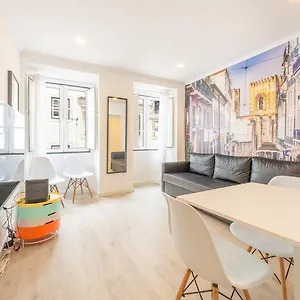 guestready-cozy-and-homelike-apt-in-the-heart-of-lisbon.hotels-lisbon-portugal.com/
