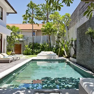 villa-coco.ubudhotelsnow.com/